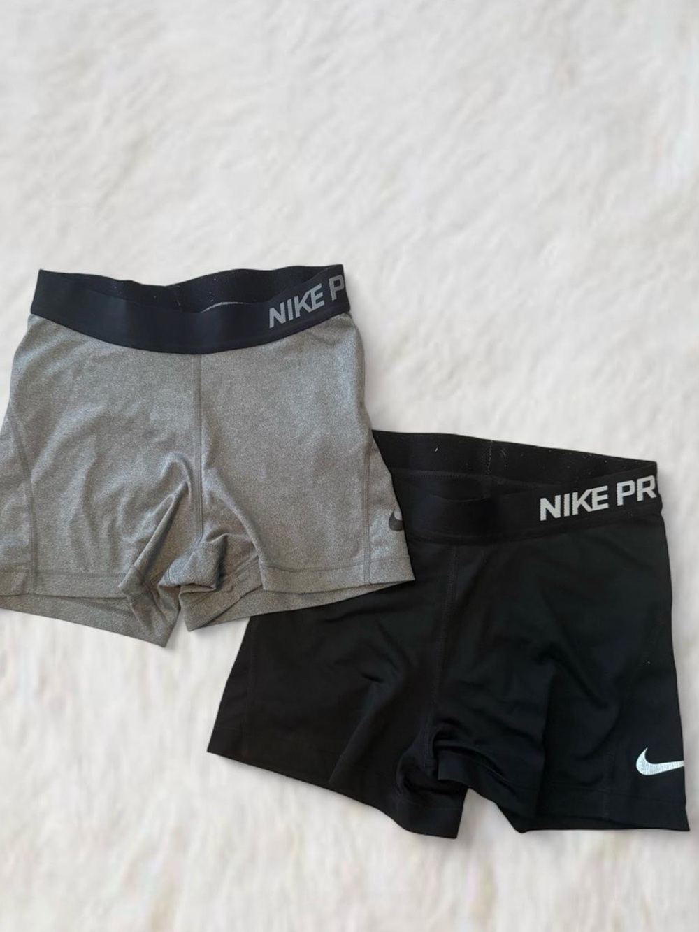 Women’s Nike Pros - Black & Gray